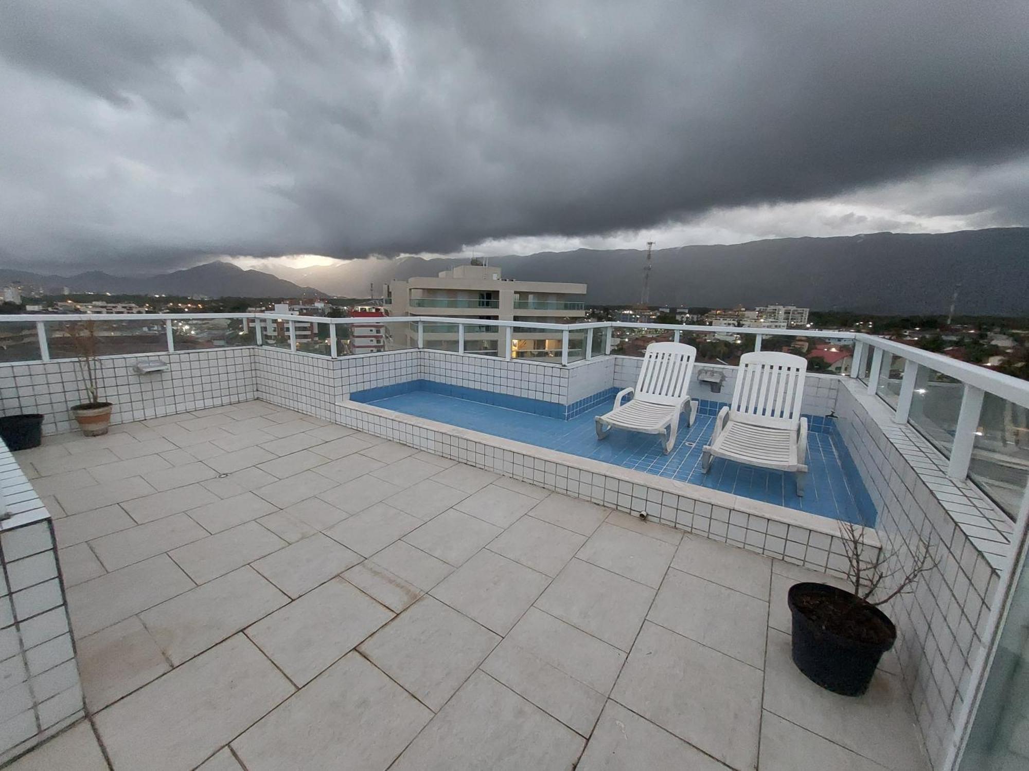 Apartamento A 50M Praia Maitinga, Wifi, Churrasqueira Na Varanda เบอร์ทีโอกา ห้อง รูปภาพ